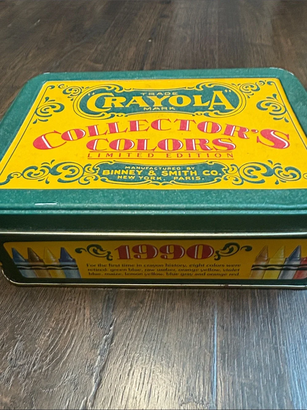 Crayola Collector's Colors Limited Edition Collectible Advertising Tin 1990